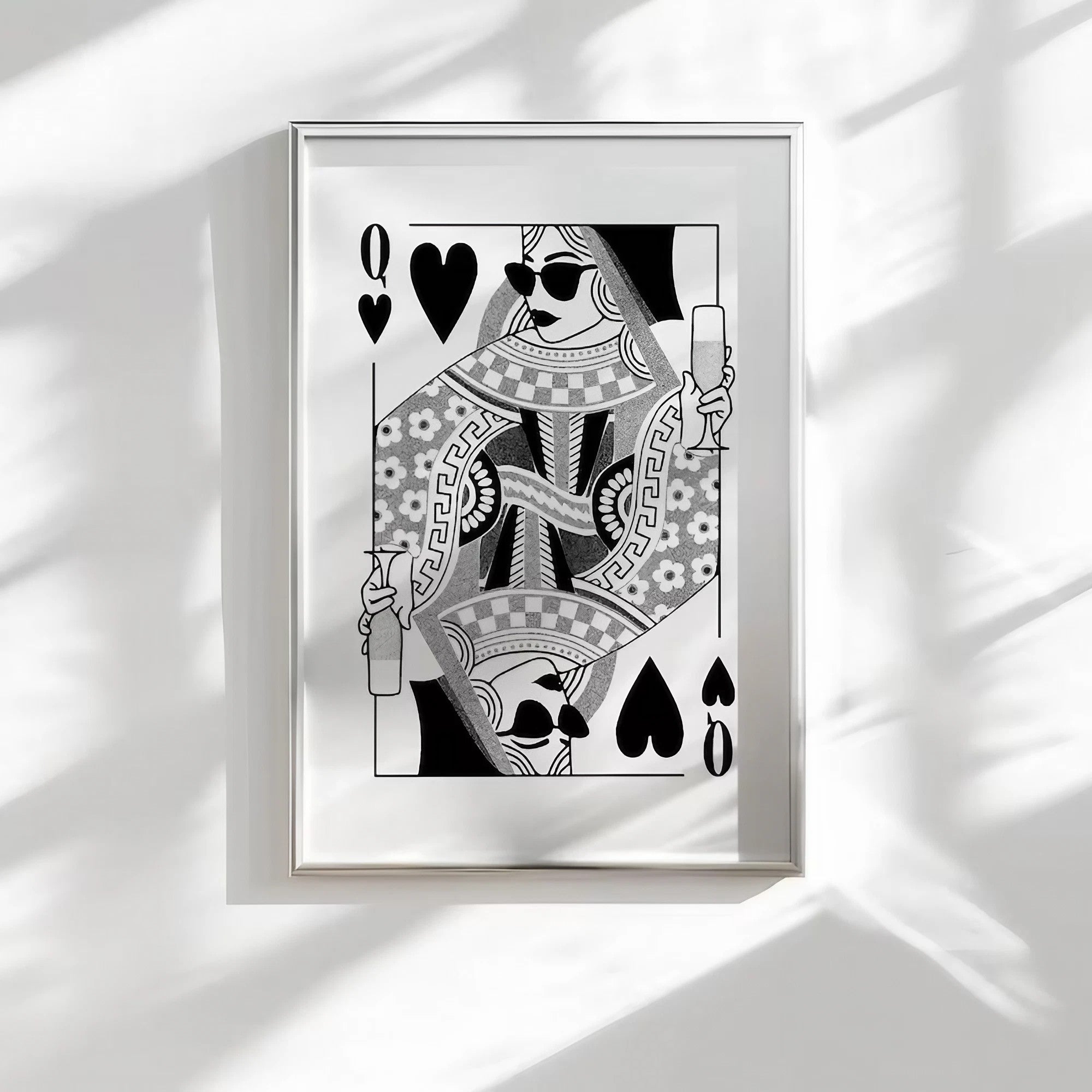 Black And White Queen of hearts Wall Art Wall Frame